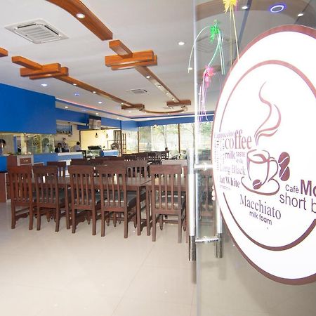 Hotel Dine & Dream Katmandú Exterior foto